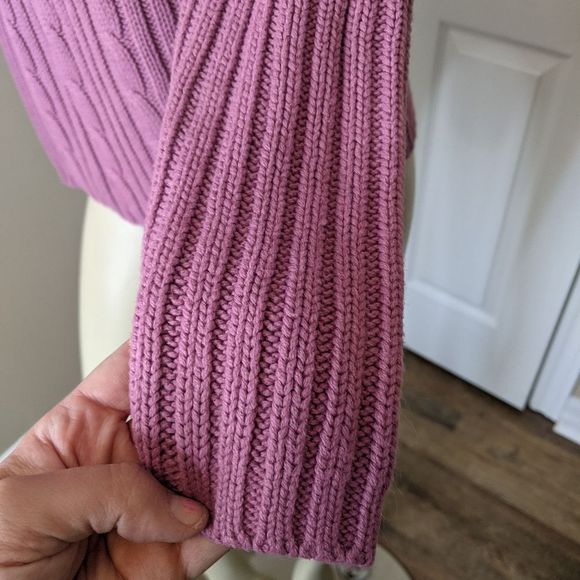 Vintage cable knit chunky pink sweater - Picture 3 of 10